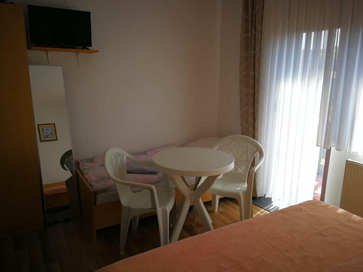 Apartman Marija Brajdic Rakovica Eksteriør bilde